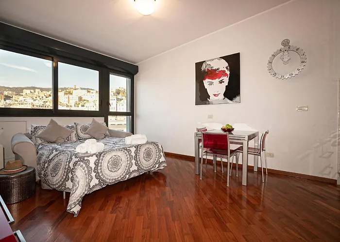 Real Italian Estate - Red Coral * Janov