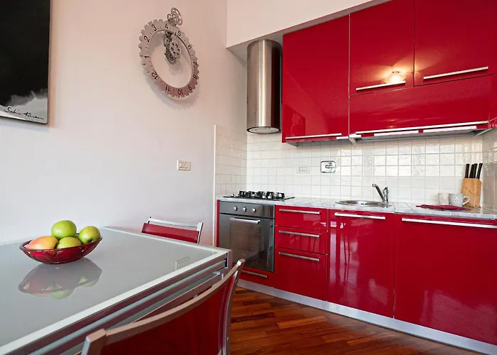 Real Italian Estate - Red Coral شقة *