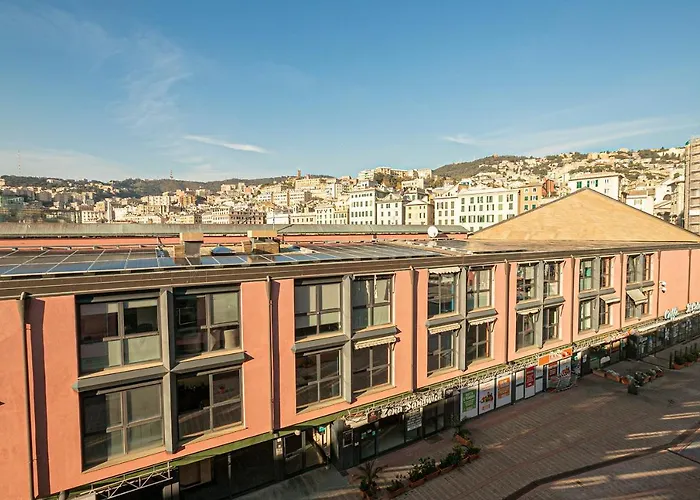 Real Italian Estate - Red Coral شقة جنوة