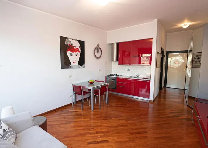 Real Italian Estate - Red Coral شقة *