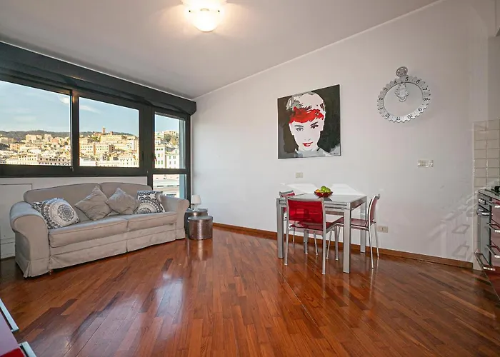 Real Italian Estate - Red Coral * Genua